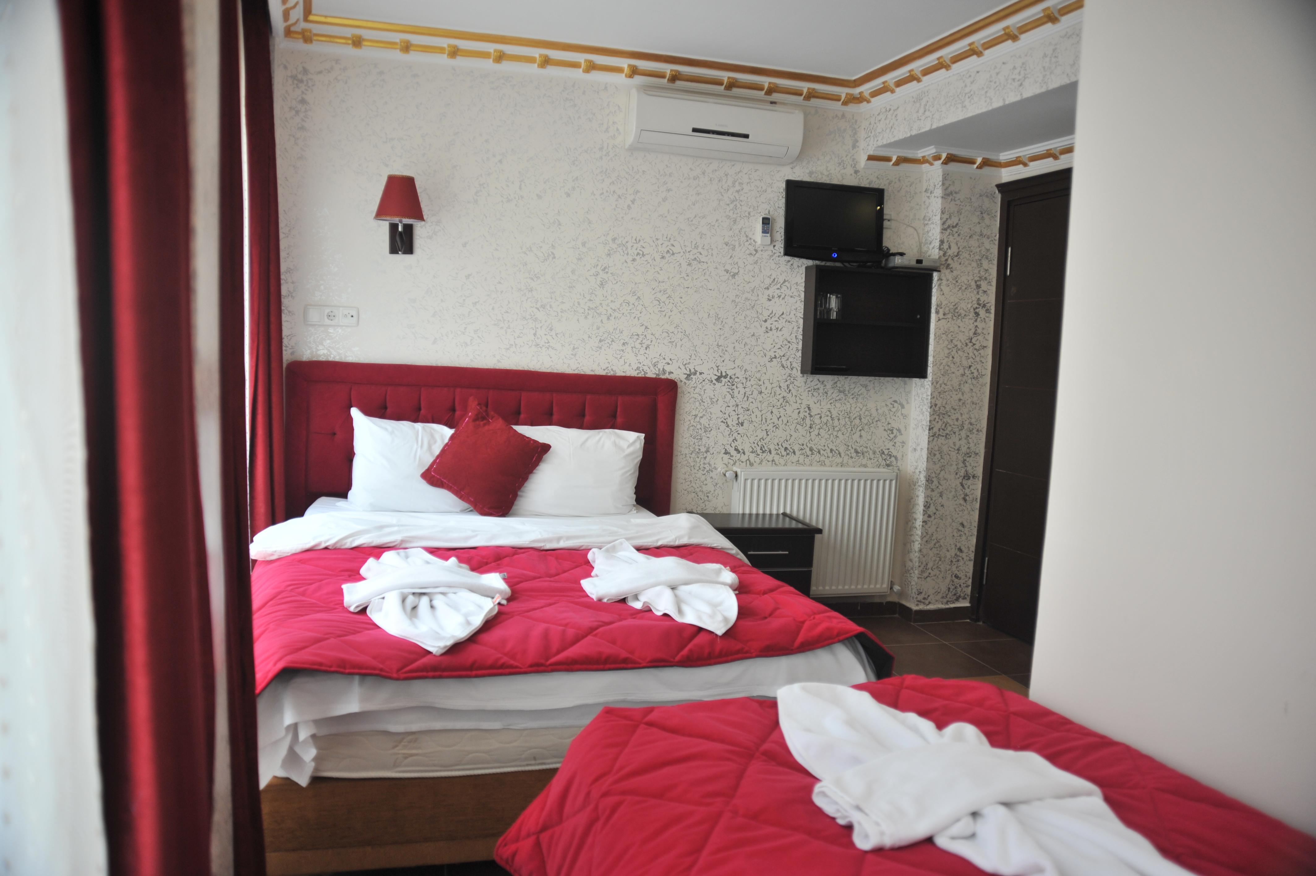 Ares Hotel Istanboel Buitenkant foto