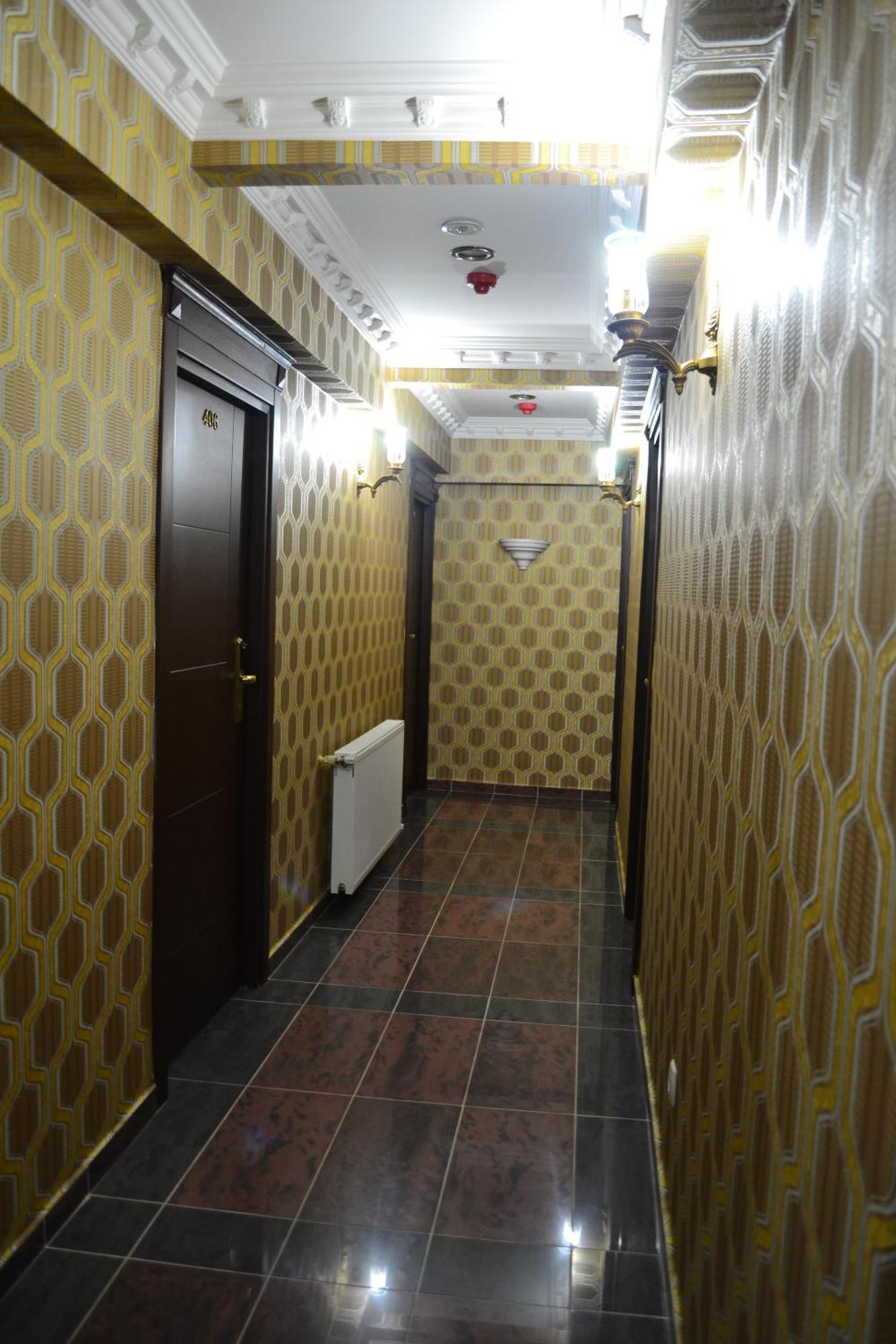 Ares Hotel Istanboel Buitenkant foto