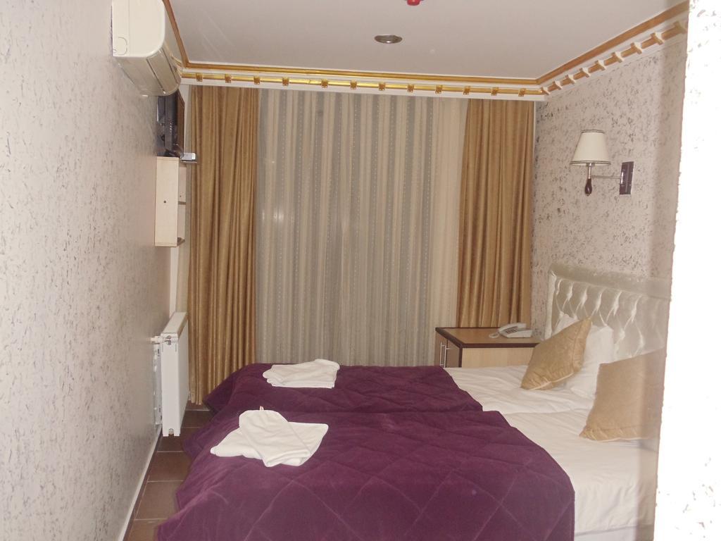 Ares Hotel Istanboel Buitenkant foto
